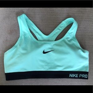 NikePro dri fit medium support sports bra